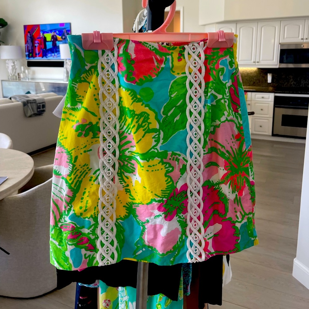 Lilly Pulitzer colorful skirt